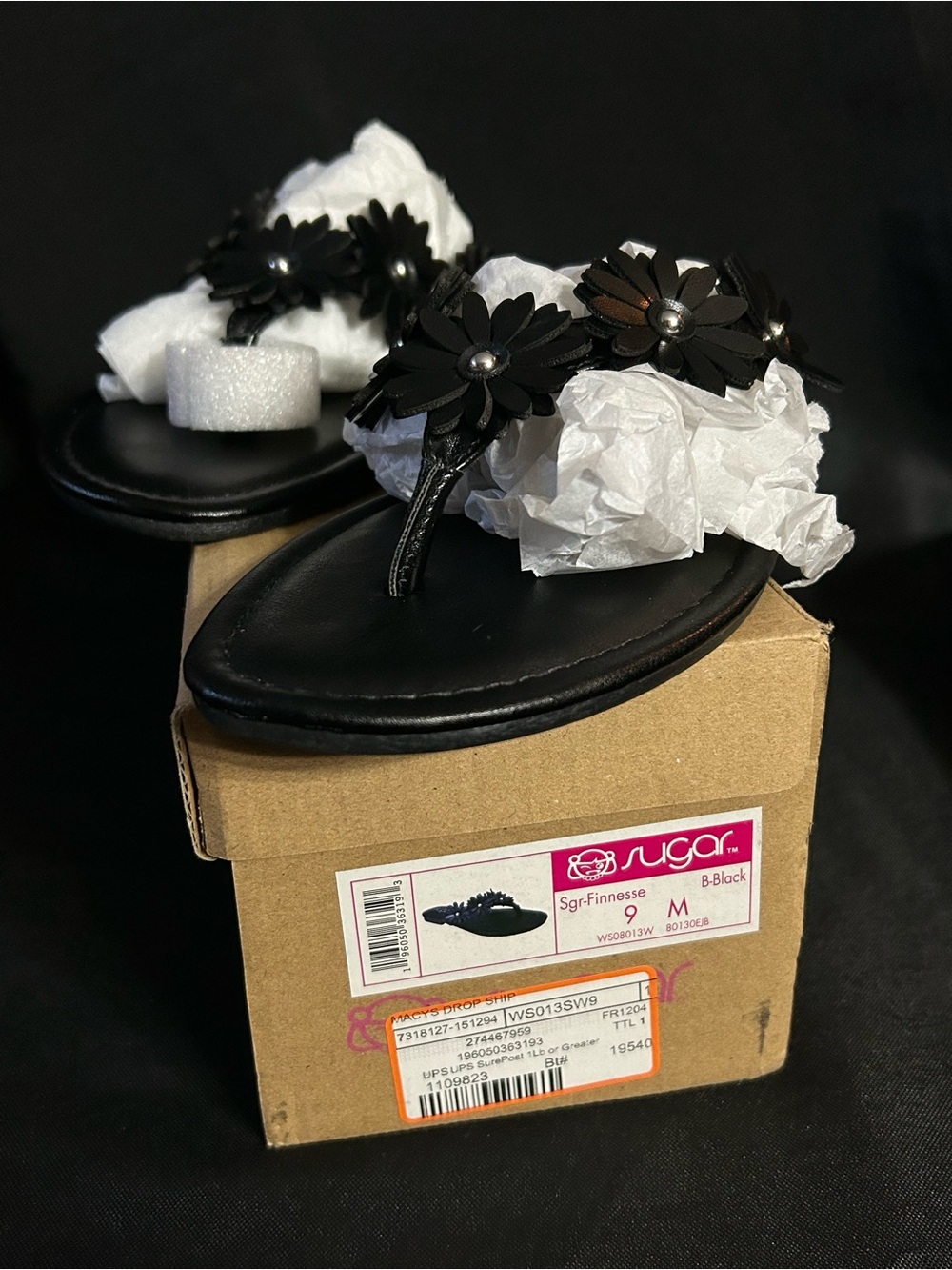 Sugar Finesse Women’s Black Daisy Floral Thong Sandals SZ 9 BNIB - Picture 13 of 14
